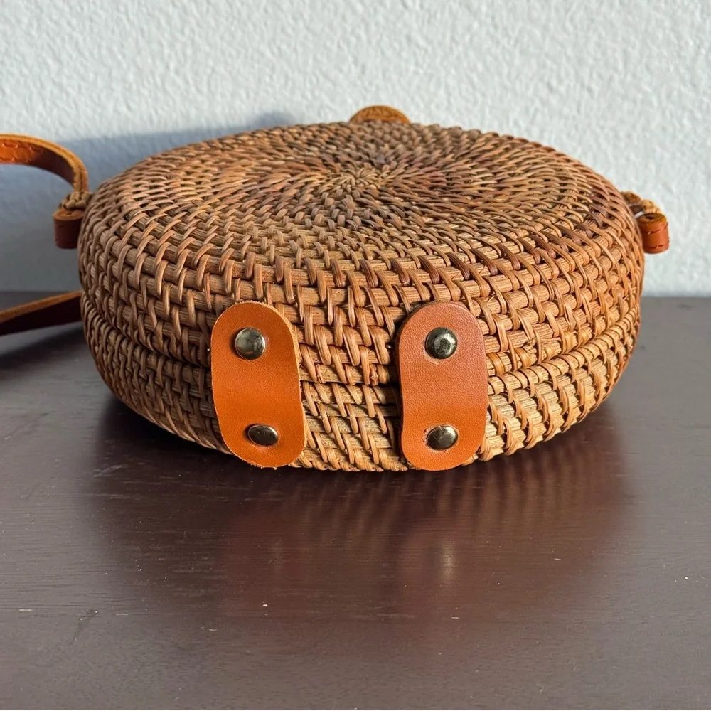 Handwoven Rattan Circle Bag Boho Crossbody Wicker Bali Summer Purse